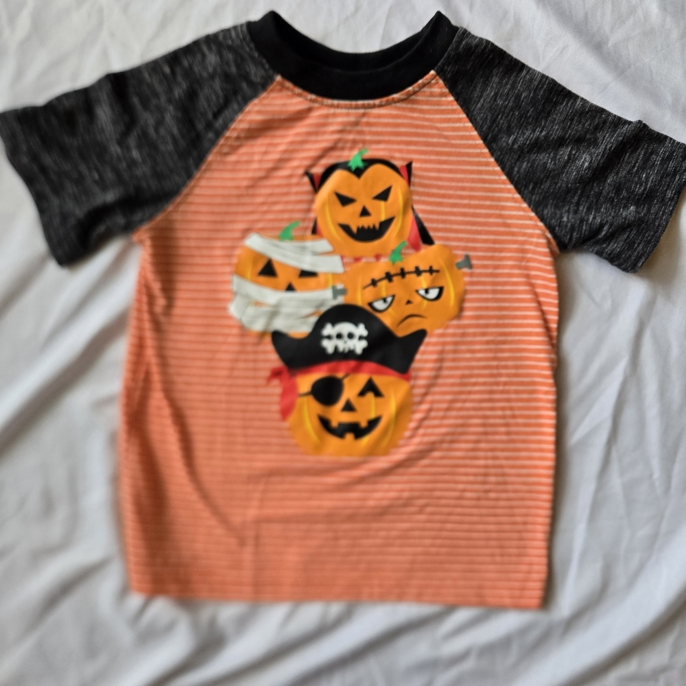 Spooky Pumpkin Kids T-Shirt - Orange and Black Vampire, Mummy, Pirate NWOT
